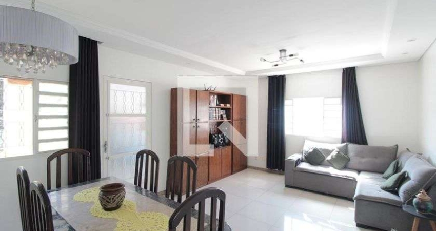 Casa para Aluguel - São João Batista, 3 Quartos,  149 m² - Belo Horizonte