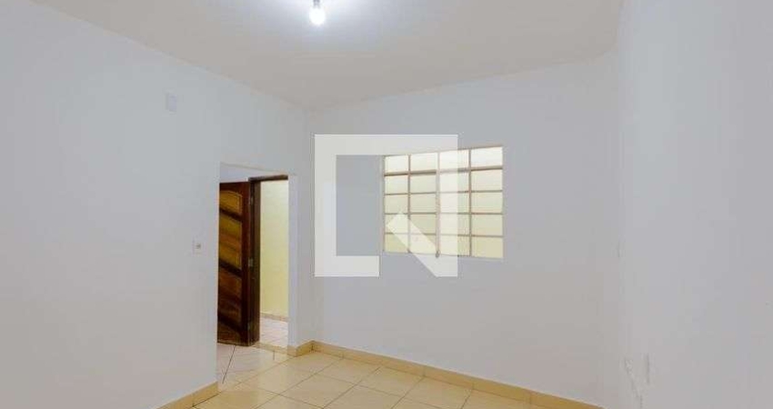 Casa para Aluguel - Vila Metalúrgica, 2 Quartos,  150 m² - Santo André