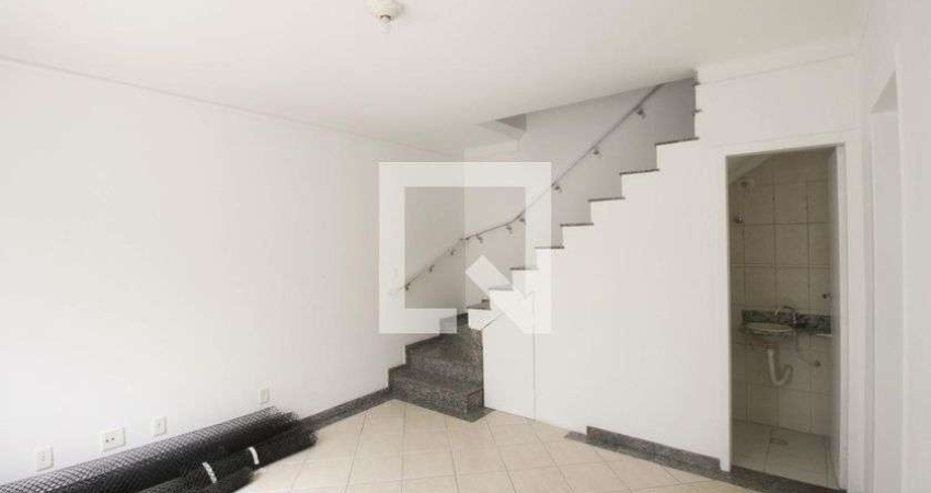 Casa para Aluguel - Vila Alpina, 2 Quartos,  75 m² - São Paulo