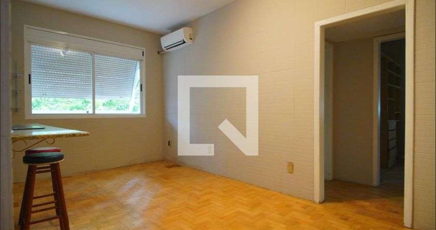 Apartamento para Aluguel - Rio Branco, 2 Quartos,  68 m² - Porto Alegre