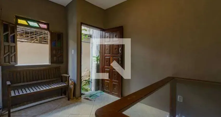 Casa para Aluguel - Brotas, 4 Quartos,  140 m² - Salvador