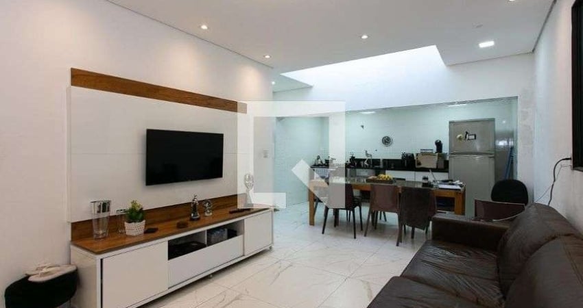 Casa para Aluguel - Vila Carrão, 2 Quartos,  250 m² - São Paulo