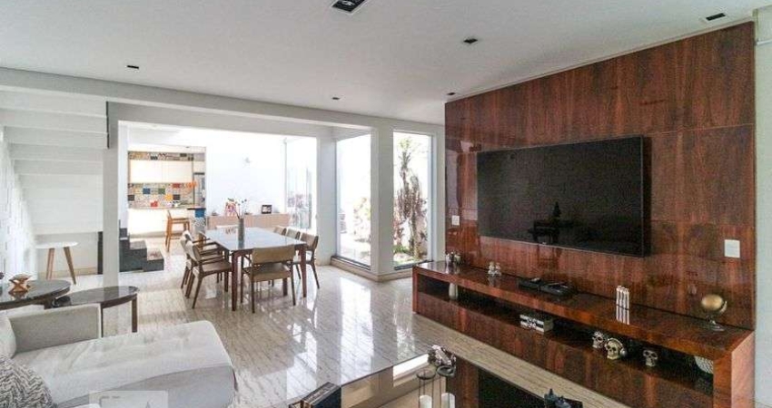 Casa para Aluguel - Bosque da Saúde, 3 Quartos,  225 m² - São Paulo