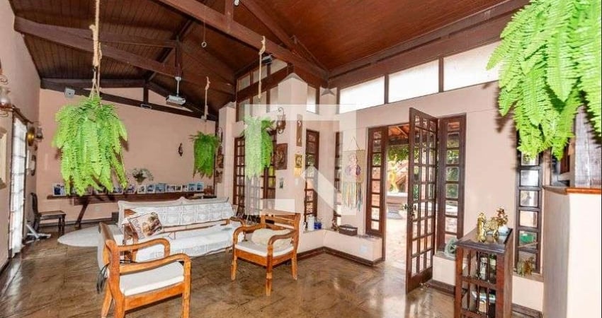 Casa para Aluguel - Minas Brasil, 4 Quartos,  2000 m² - Belo Horizonte