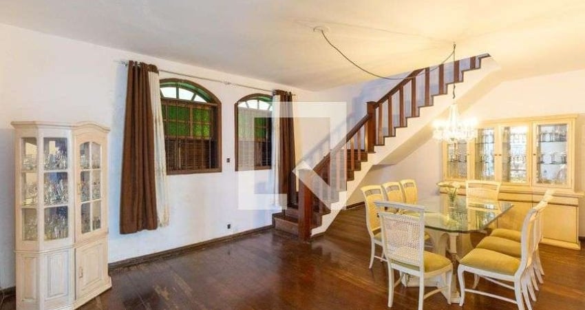 Casa para Aluguel - Álvaro Camargos, 4 Quartos,  500 m² - Belo Horizonte