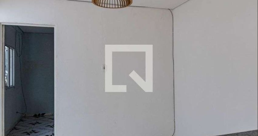 Casa para Aluguel - Havaí, 1 Quarto,  60 m² - Belo Horizonte