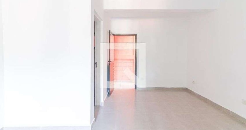 Casa para Aluguel - Butantã, 1 Quarto,  35 m² - São Paulo