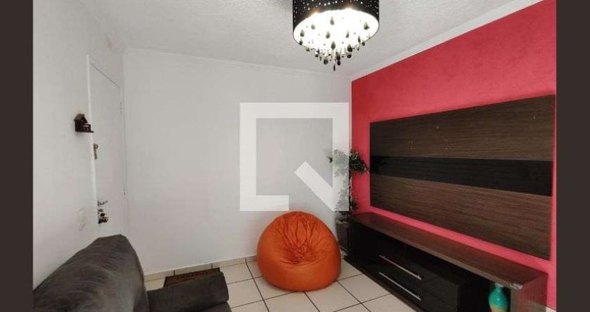 Apartamento para Aluguel - Itaim Paulista, 2 Quartos,  52 m² - São Paulo