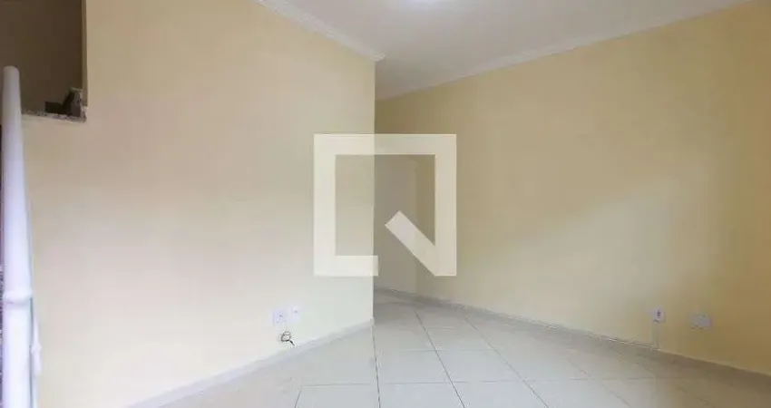 Casa para Aluguel - Itaquera, 2 Quartos,  78 m² - São Paulo