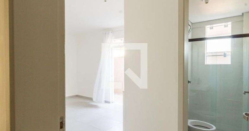 Kitnet / Stúdio para Aluguel - Tingui, 1 Quarto,  33 m² - Curitiba