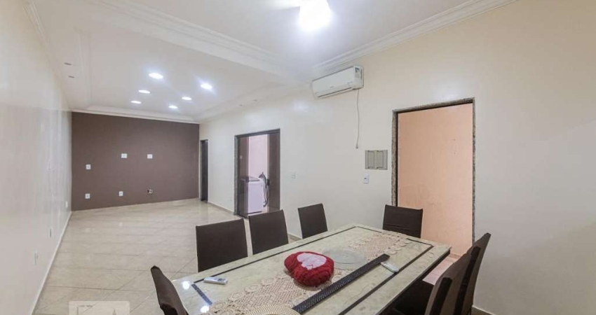 Casa para Aluguel - Tatuapé, 1 Quarto,  56 m² - São Paulo
