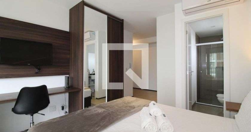 Kitnet / Stúdio para Aluguel - Moema, 1 Quarto,  30 m² - São Paulo
