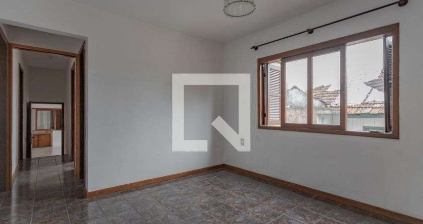 Casa para Aluguel - Jardim Itu-Sabará, 6 Quartos,  308 m² - Porto Alegre