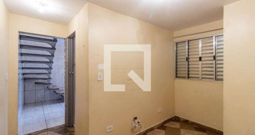 Casa para Aluguel - Conjunto Residencial Jose Bonifacio, 1 Quarto,  43 m² - São Paulo