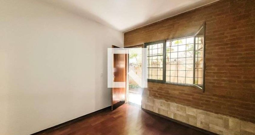 Casa para Aluguel - Cidade Universitária, 1 Quarto,  22 m² - Campinas