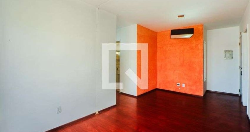 Apartamento para Aluguel - Floresta, 2 Quartos,  69 m² - Porto Alegre