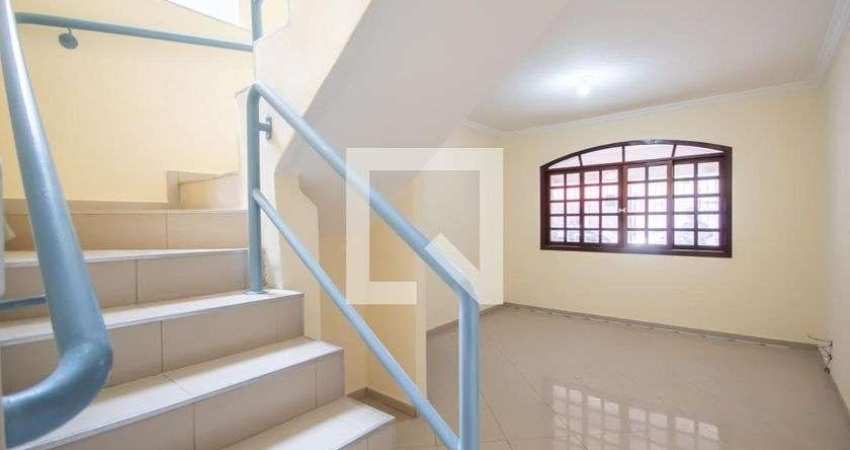 Casa para Aluguel - Quitaúna, 1 Quarto,  116 m² - Osasco