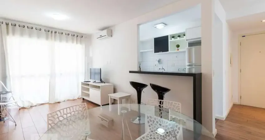 Apartamento para Aluguel - Moema, 2 Quartos,  66 m² - São Paulo