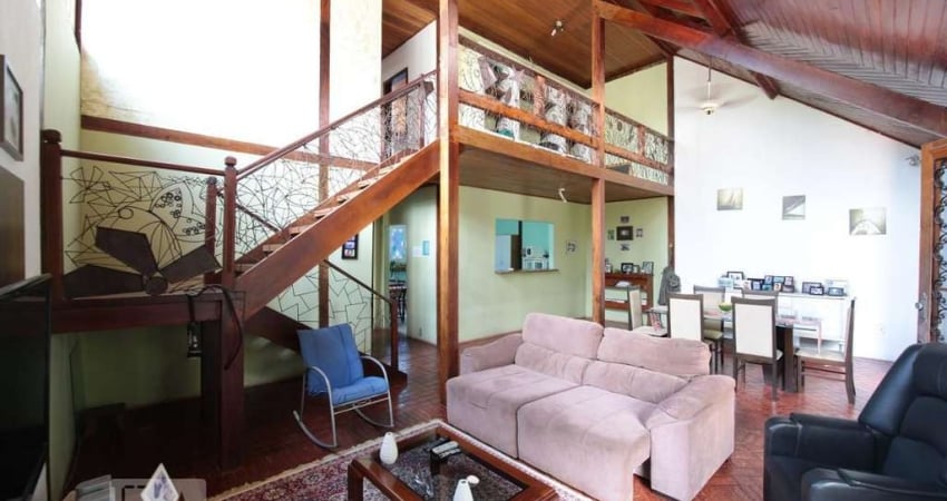 Casa para Aluguel - Vargem Grande, 3 Quartos,  230 m² - Rio de Janeiro