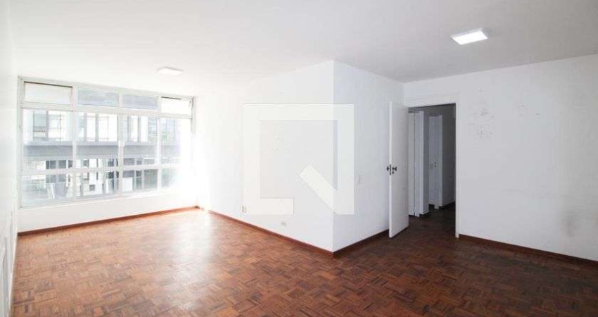 Apartamento para Aluguel - Itaim Bibi, 3 Quartos,  137 m² - São Paulo