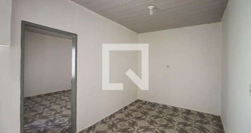 Casa para Aluguel - Vila Califórnia, 1 Quarto,  33 m² - São Paulo