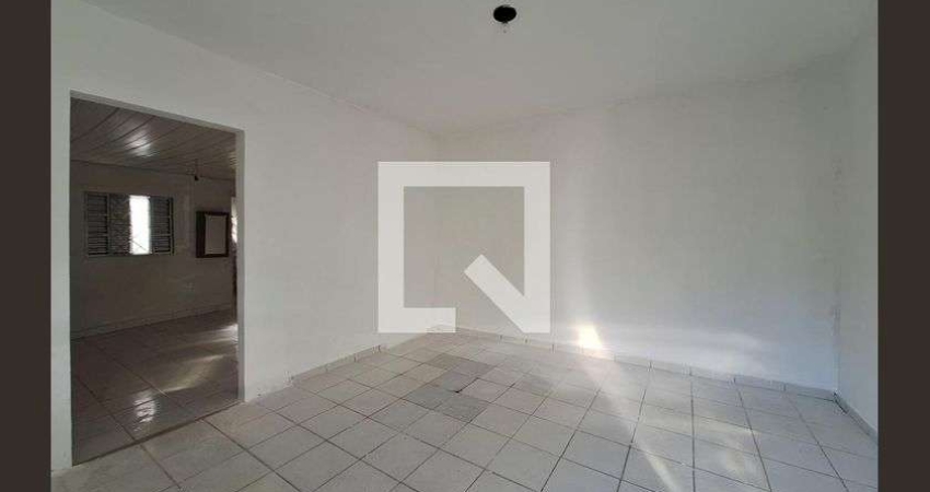 Casa para Aluguel - Vila Amália, 1 Quarto,  50 m² - São Paulo