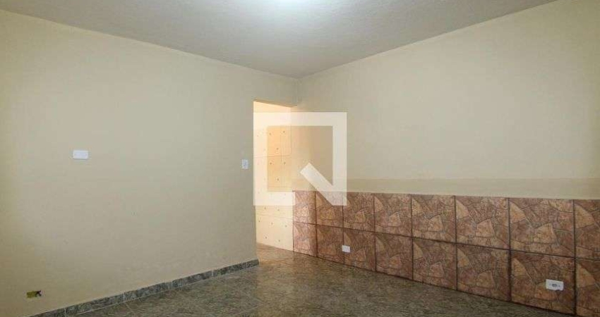 Casa para Aluguel - Sapopemba, 1 Quarto,  30 m² - São Paulo
