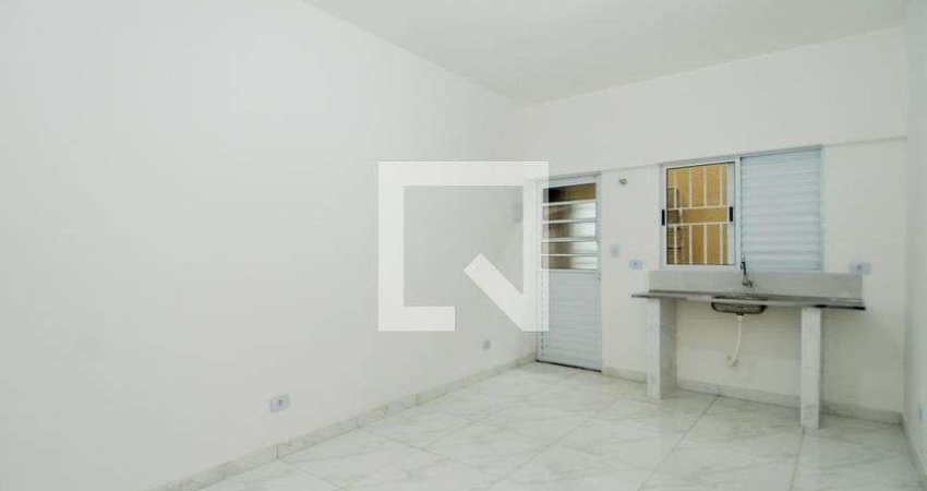 Kitnet / Stúdio para Aluguel - Vila Galvão, 1 Quarto,  14 m² - Guarulhos