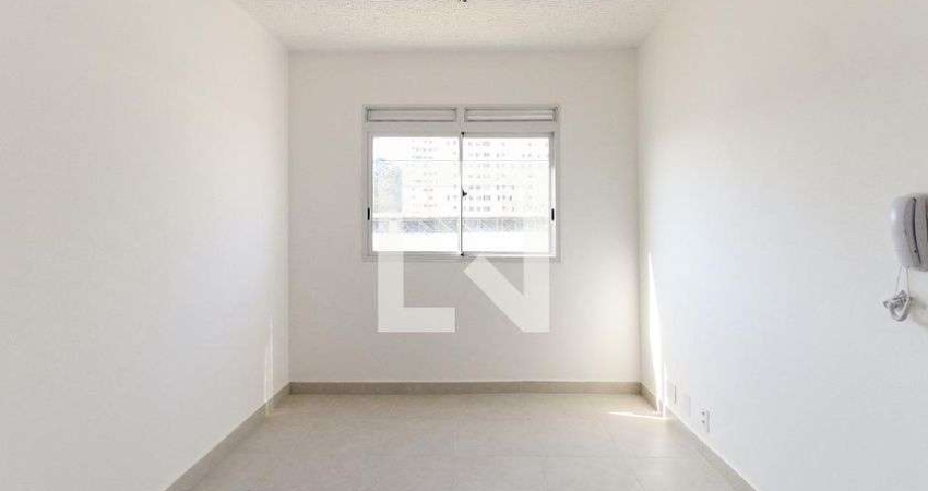 Apartamento para Aluguel - José Bonifácio, 2 Quartos,  32 m² - São Paulo