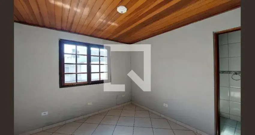 Casa para Aluguel - Jardim Marabá, 2 Quartos,  36 m² - São Paulo