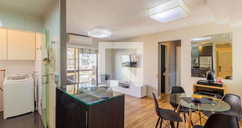 Apartamento para Aluguel - Jardim Paulista, 2 Quartos,  70 m² - São Paulo