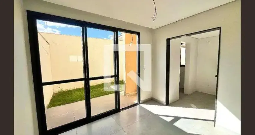 Casa para Aluguel - Ouro Preto, 4 Quartos,  123 m² - Belo Horizonte