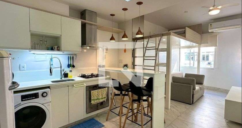 Kitnet / Stúdio para Aluguel - Copacabana, 1 Quarto,  28 m² - Rio de Janeiro