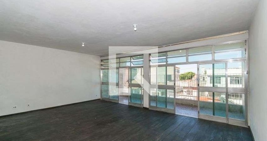 Casa para Aluguel - Olaria, 3 Quartos,  239 m² - Rio de Janeiro