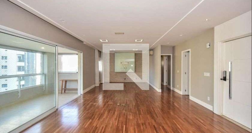 Apartamento para Aluguel - Panamby, 3 Quartos,  212 m² - São Paulo
