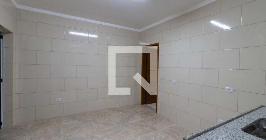 Casa para Aluguel - Vila Nova Galvão, 1 Quarto,  32 m² - São Paulo