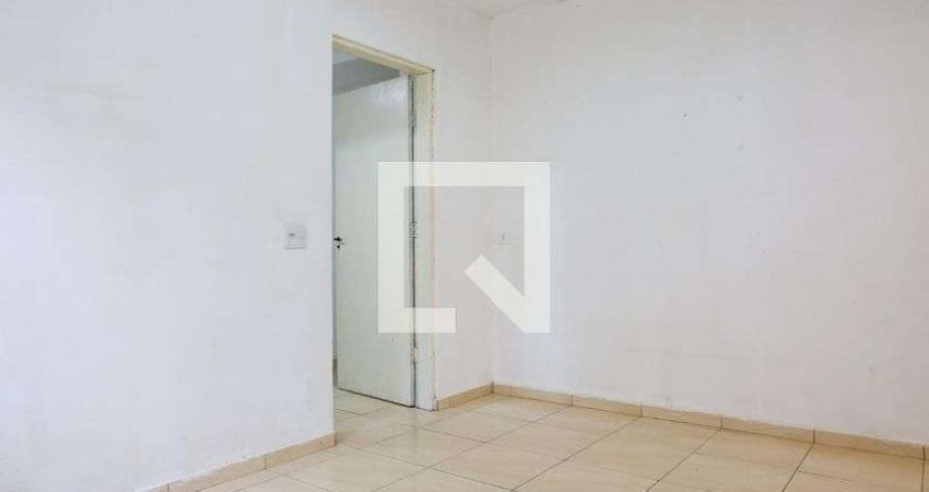 Casa para Aluguel - Parque Novo Oratório, 1 Quarto,  35 m² - Santo André