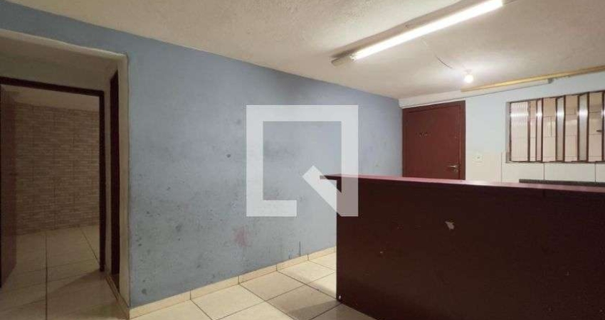Casa para Aluguel - Jardim Las Vegas, 1 Quarto,  50 m² - Guarulhos
