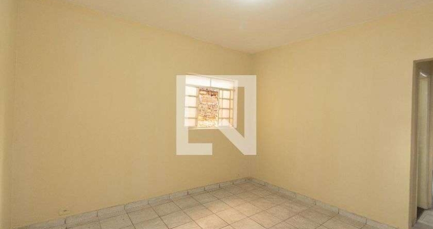 Casa para Aluguel - Vila Nova Galvão, 1 Quarto,  65 m² - São Paulo