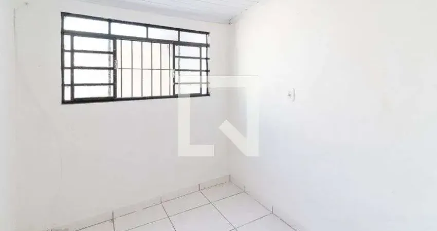 Casa para Aluguel - Vila Ré, 1 Quarto,  30 m² - São Paulo