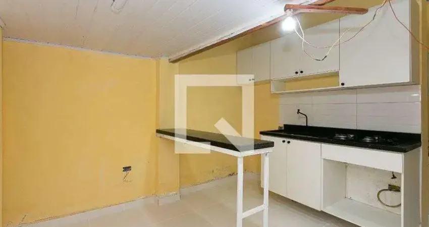 Casa para Aluguel - Penha de França, 1 Quarto,  22 m² - São Paulo