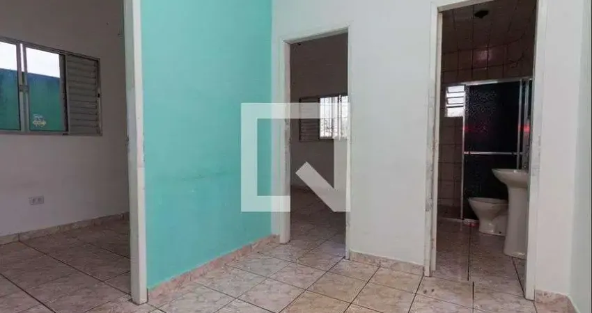 Casa para Aluguel - Vila Jacuí, 2 Quartos,  48 m² - São Paulo