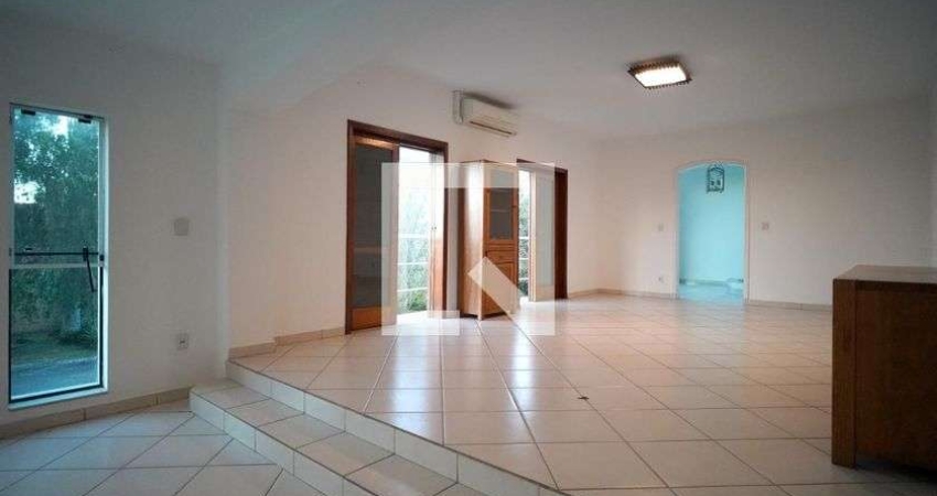 Casa para Aluguel - Granja Olga, 4 Quartos,  524 m² - Sorocaba