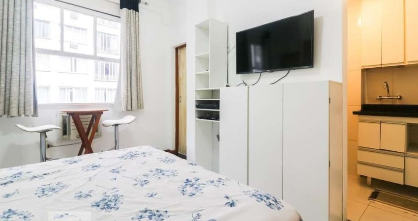 Kitnet / Stúdio para Aluguel - Copacabana, 1 Quarto,  40 m² - Rio de Janeiro