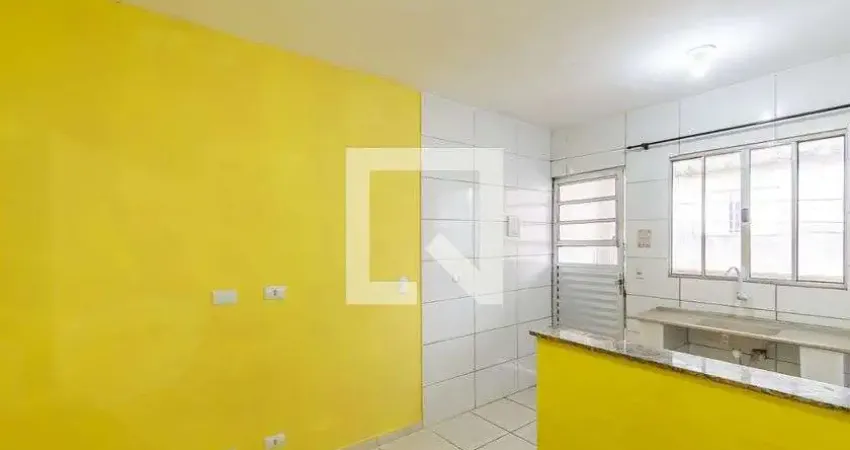 Casa para Aluguel - Ermelino Matarazzo, 1 Quarto,  34 m² - São Paulo
