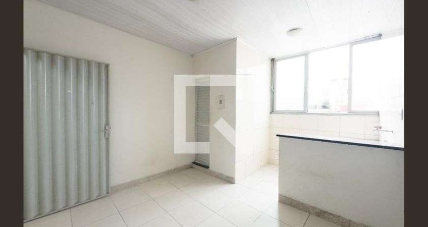 Kitnet / Stúdio para Aluguel - Planalto, 1 Quarto,  25 m² - Belo Horizonte