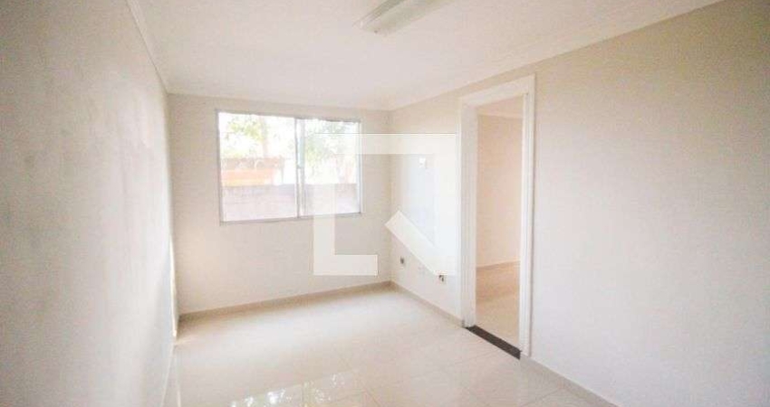 Apartamento para Aluguel - Fazenda Aricanduva, 2 Quartos,  45 m² - São Paulo