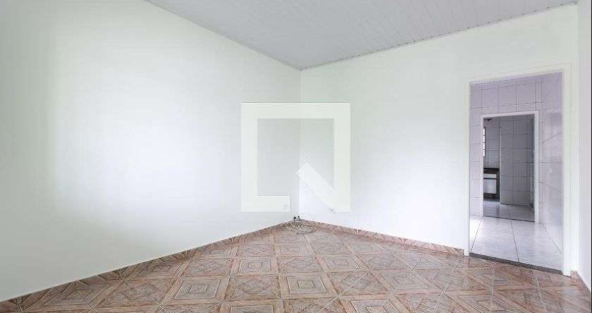 Casa para Aluguel - Vila Nova Curuca, 3 Quartos,  200 m² - São Paulo