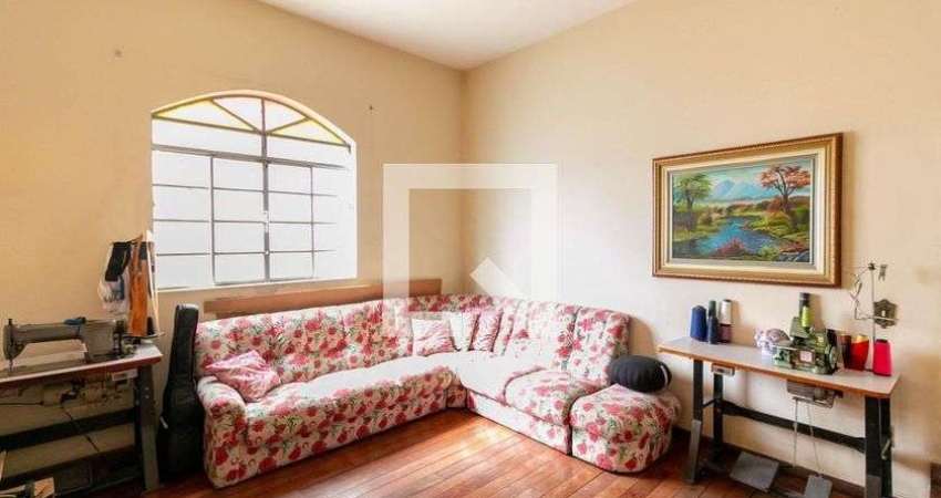 Casa para Aluguel - Palmares, 4 Quartos,  240 m² - Belo Horizonte