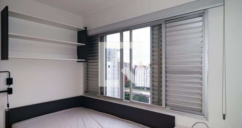 Apartamento para alugar na Rua Maestro Cardim, Bela Vista, São Paulo